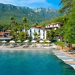 Hotel Baga 4*